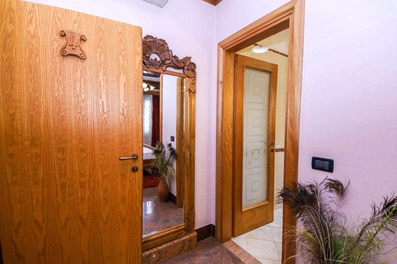 Brilant Antik Center Hotel Tirana Exterior photo