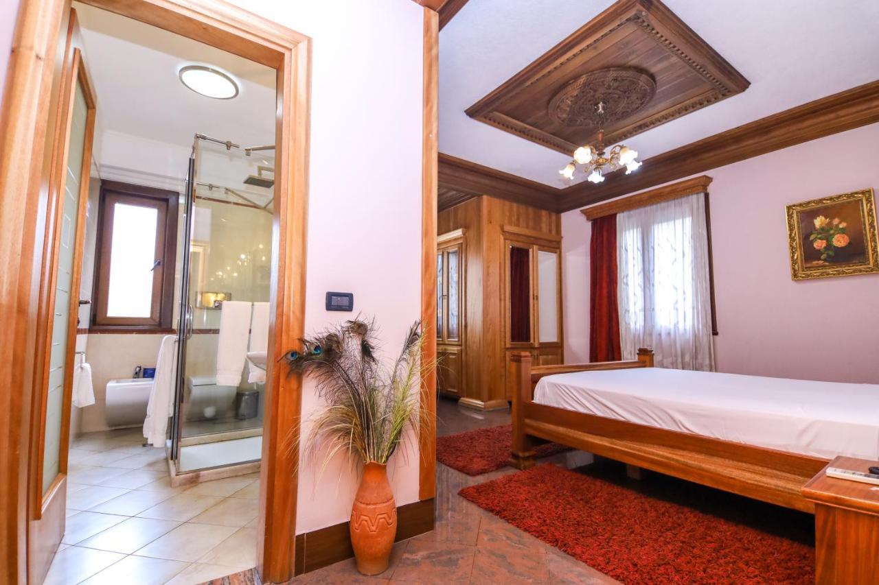 Brilant Antik Center Hotel Tirana Exterior photo